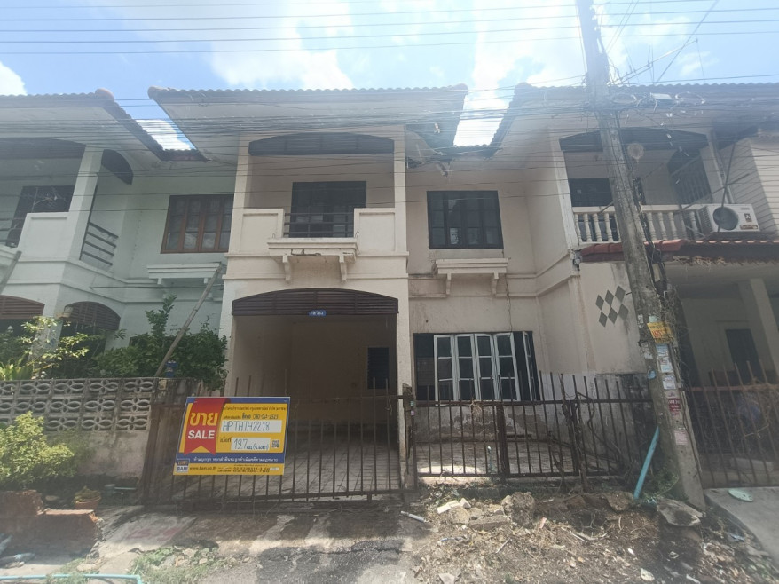 Townhouse Pathum Thani Thanyaburi Lam Phak Kut 893000