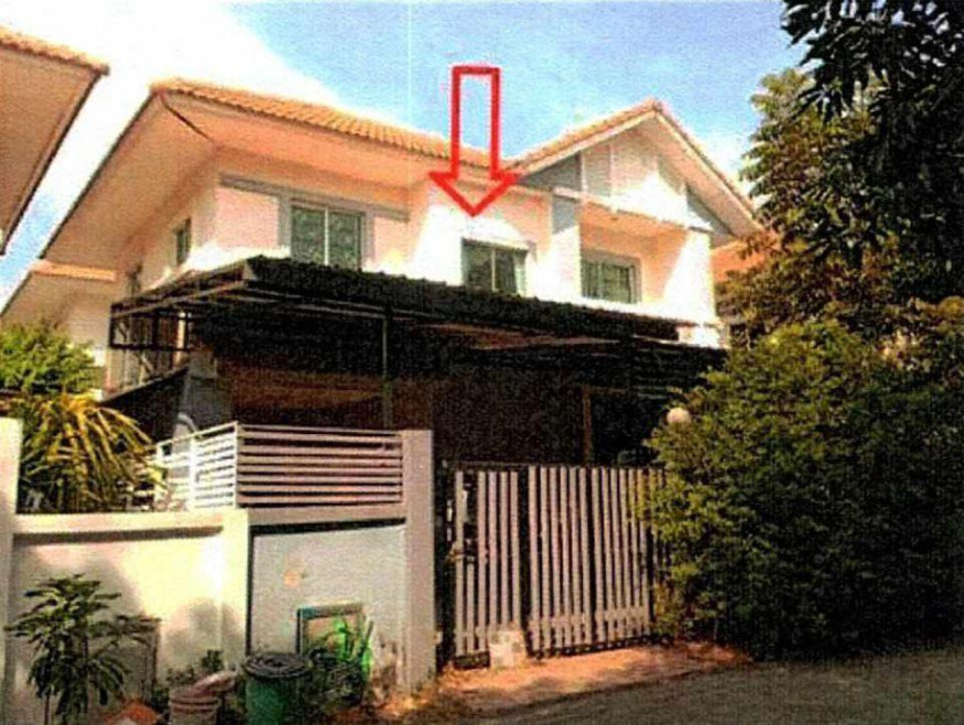 Twin house Bangkok Khlong Sam Wa Bang Chan 4100000