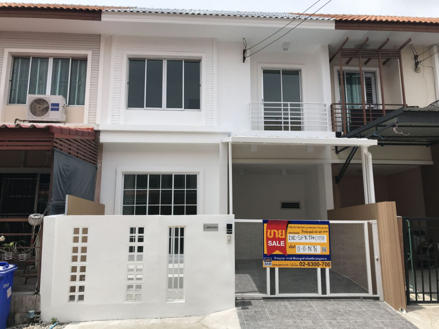 Townhouse Samut Prakan Mueang Samut Prakan Phraekkasa Mai 2363000