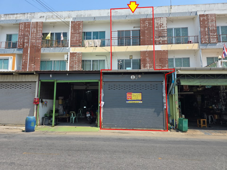 Commercial building Samut Prakan Mueang Samut Prakan Phraekkasa 2650000