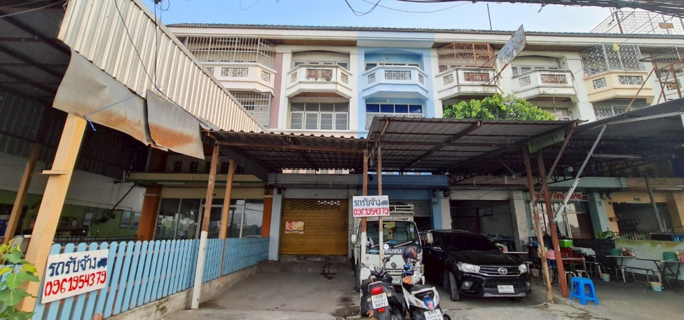 Commercial building Nonthaburi Bang Bua Thong Phimonrat 3360000