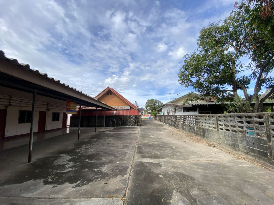 บ้านเดี่ยว บ้านเดี่ยวชั้นเดียวพร้อมห้องแถว อุบลราชธานี เมืองอุบลราชธานี ขามใหญ่ 3498000