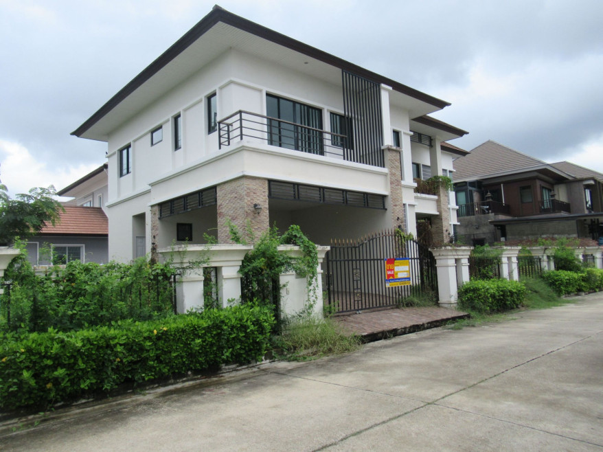 บ้านเดี่ยว ดิแอลเลแกนซ์ เพชรเกษม 81 กรุงเทพมหานคร หนองแขม หนองแขม 12600000