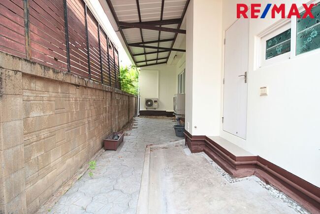 บ้านเดี่ยว บุราสิริ ท่าข้าม-พระราม 2 กรุงเทพมหานคร บางขุนเทียน ท่าข้าม 5500000