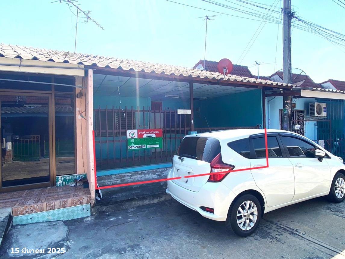 ทาวน์เฮ้าส์ เรือนสุข 2 ปทุมธานี ธัญบุรี ลำผักกูด 900000