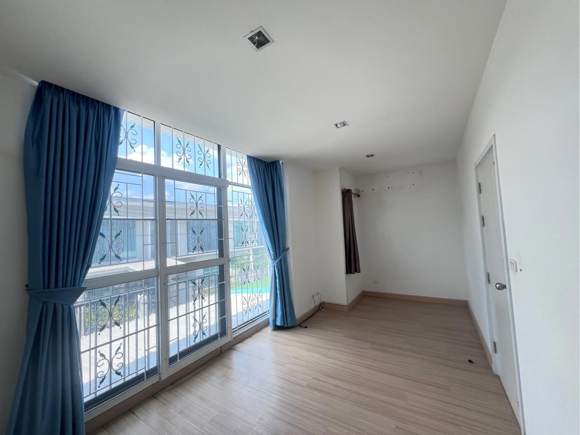 Townhouse Nonthaburi Pak Kret Ban Mai 2800000