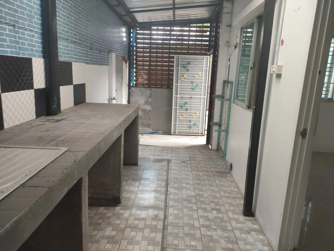 Townhouse Nonthaburi Sai Noi Sai Noi 1900000
