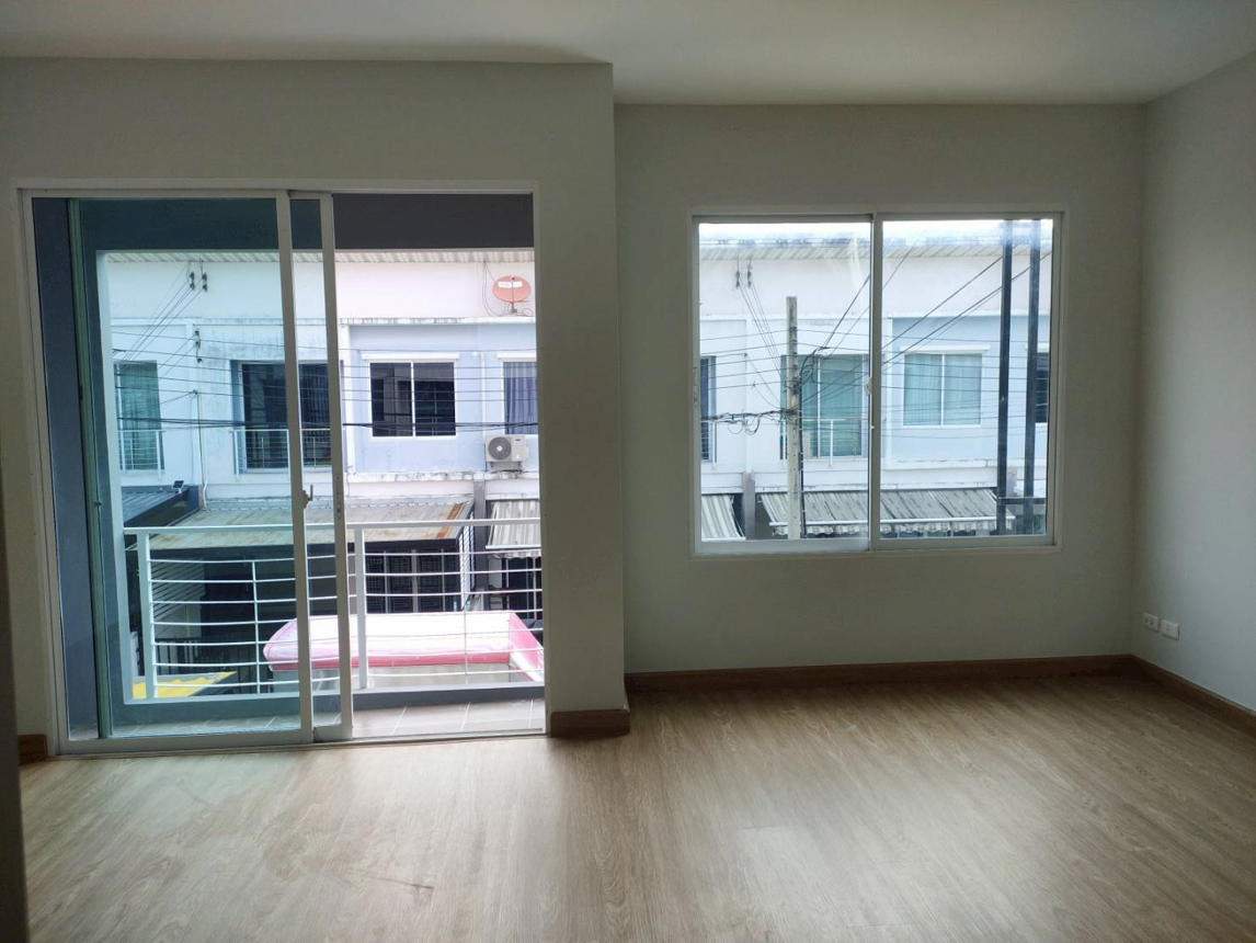 Townhouse Nonthaburi Bang Kruai Wat Chalo 2700000