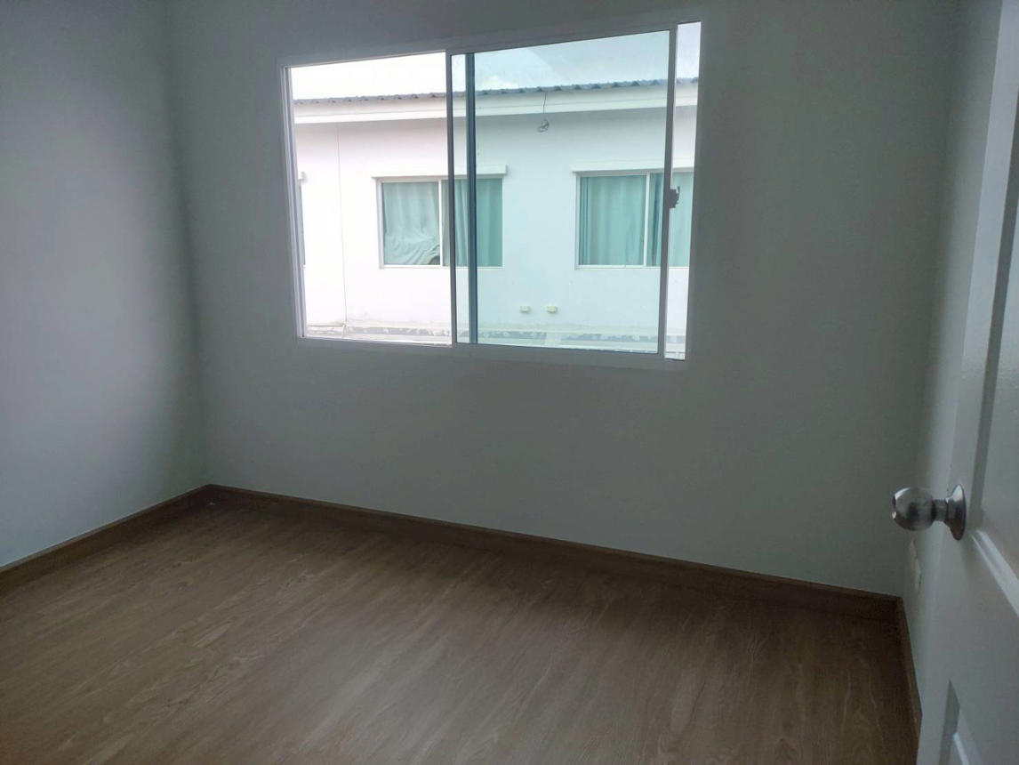 Townhouse Nonthaburi Bang Kruai Wat Chalo 2700000