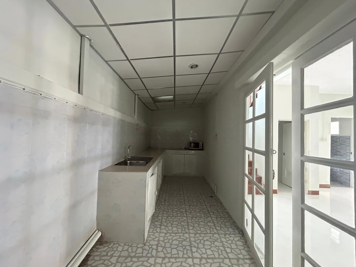 Townhouse Nonthaburi Bang Bua Thong Phimonrat 1700000