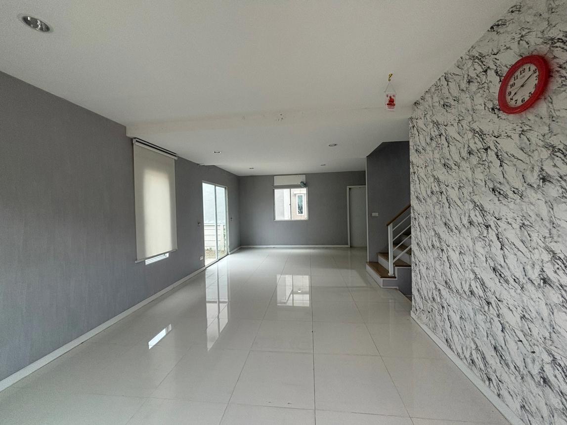 Townhouse Nonthaburi Sai Noi Nong Phrao Ngai 3800000