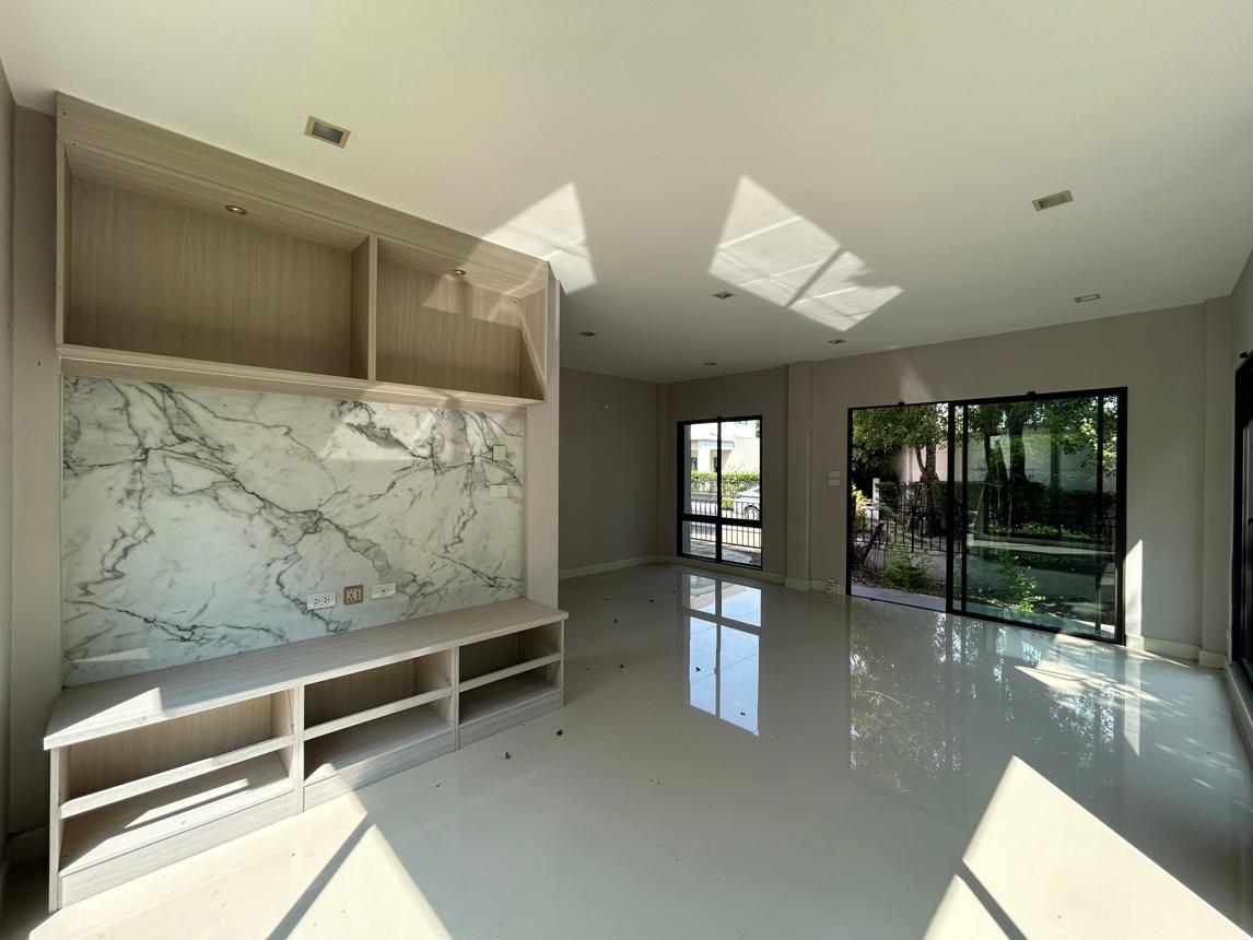 Townhouse Nonthaburi Pak Kret Bang Phlap 7950000