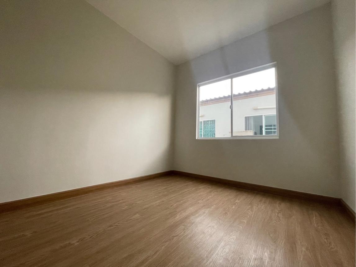 Townhouse Nonthaburi Sai Noi Sai Noi 2000000