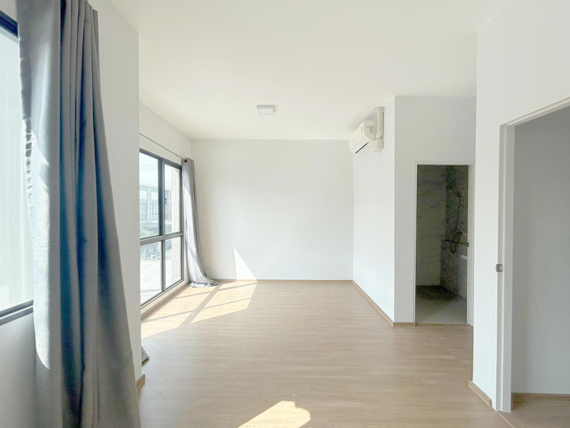 Townhouse Nonthaburi Bang Yai Bang Mae Nang 2360000