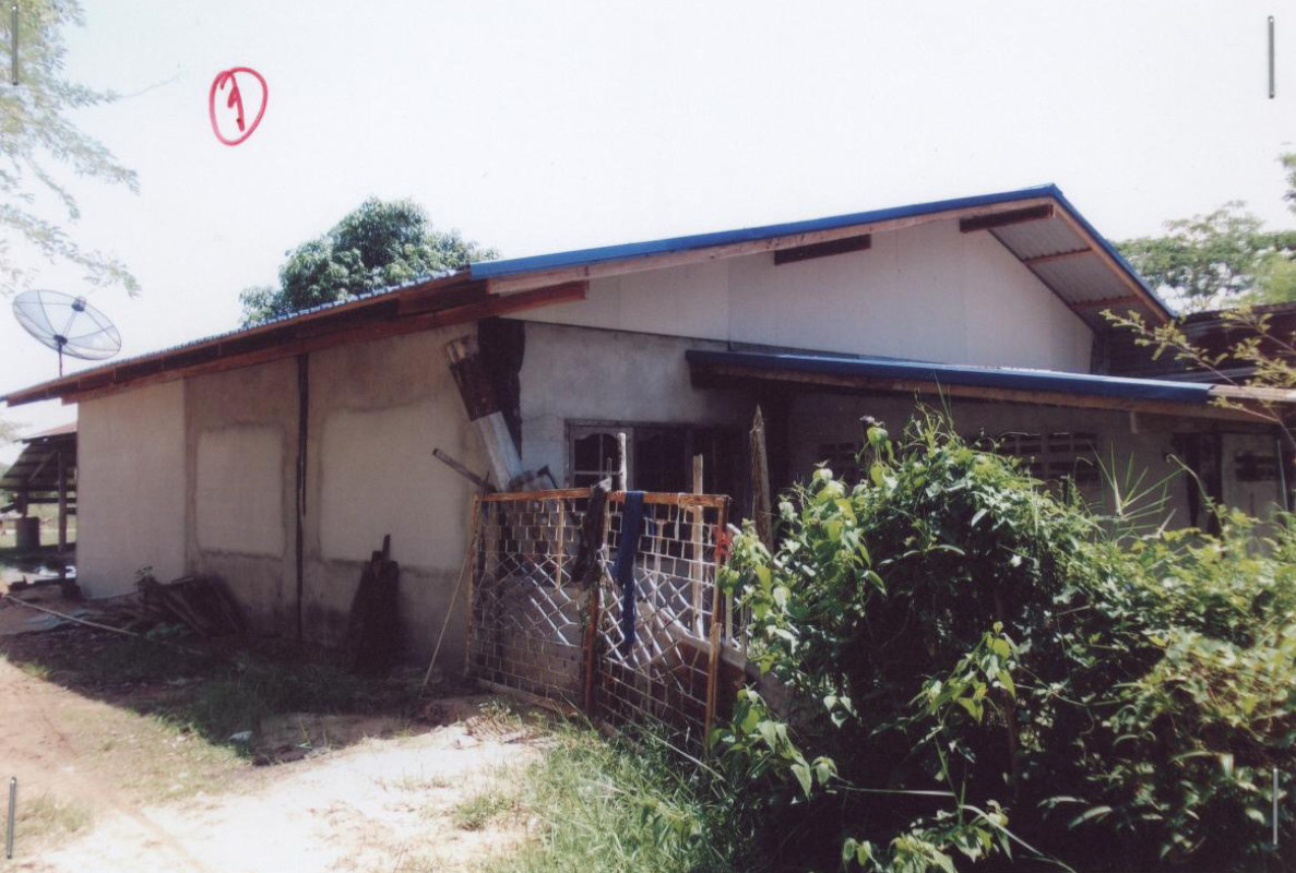 Single house Ubon Ratchathani Phibun Mangsahan Kut Chomphu 900520