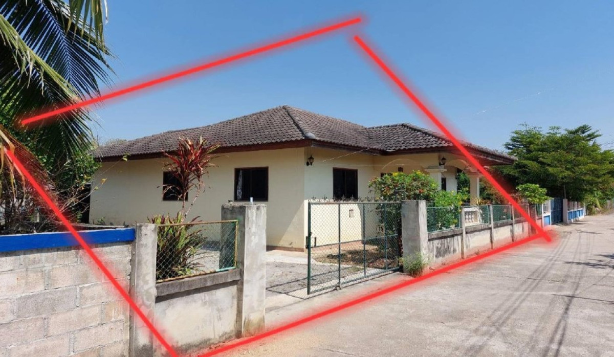 Single house Lamphun Ban Hong Si Tia 742765
