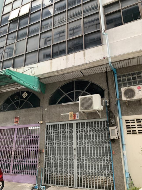 Commercial building Bangkok Ratchathewi Thanon Phetchaburi 18000000