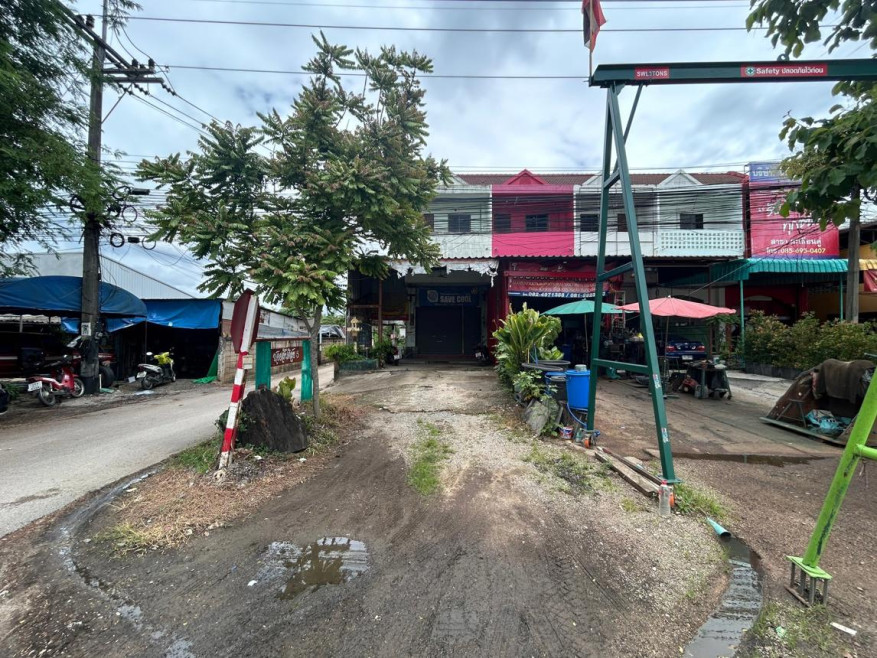 Commercial building Chiang Rai Mueang Chiang Rai Tha Sai 4100000