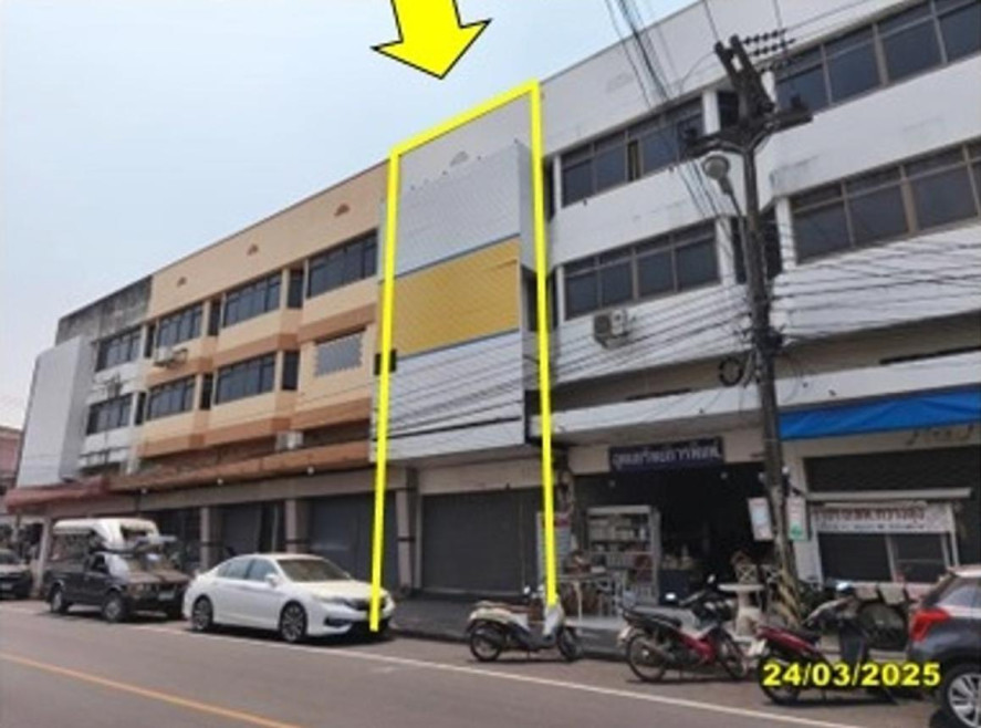 Commercial building Sakon Nakhon Mueang Sakon Nakhon That Choengchum 5500000