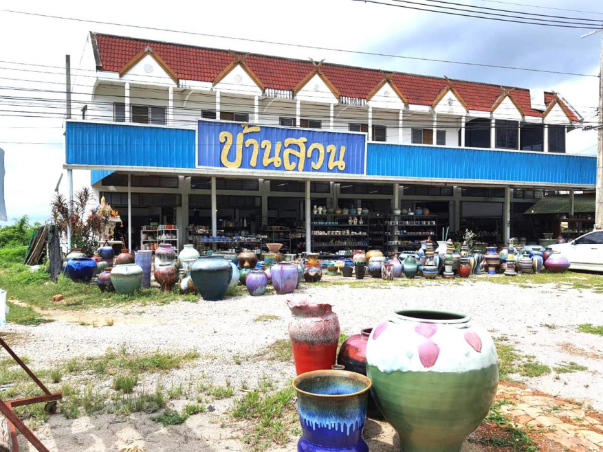 อาคารพาณิชย์ ลำปาง ห้างฉัตร ห้างฉัตร 7000000