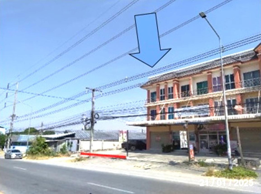 Commercial building Rayong Pluak Daeng Ta Sit 5600000
