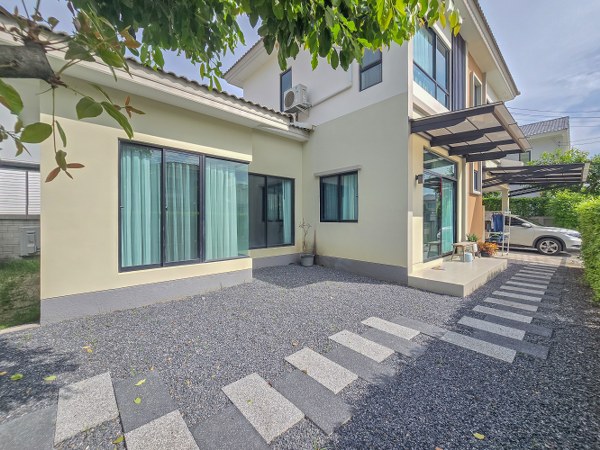 Single house Bangkok Khlong Sam Wa Sam Wa Tawan Tok 6290000