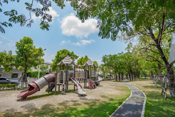 Single house Bangkok Khlong Sam Wa Sam Wa Tawan Tok 6290000