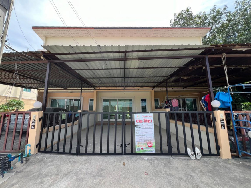 Townhouse Chon Buri Ban Bueng Khlong Kio 1850000