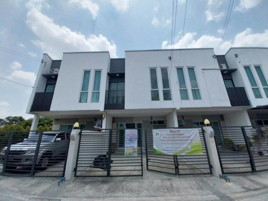 Townhouse Bangkok Don Mueang Si Kan 3500000