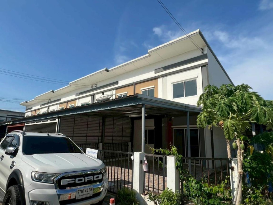 Townhouse Bangkok Lat Krabang Lam Pla Thio 2750000