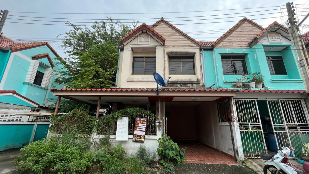 Townhouse Chon Buri Si Racha Bueng 2100000