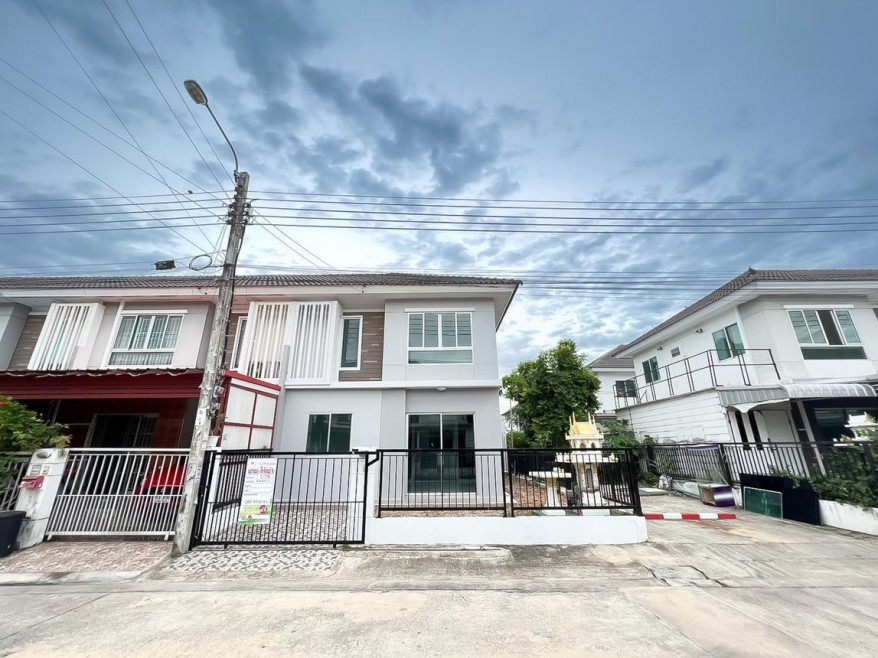 Townhouse Bangkok Khlong Sam Wa Sai Kong Din 2550000