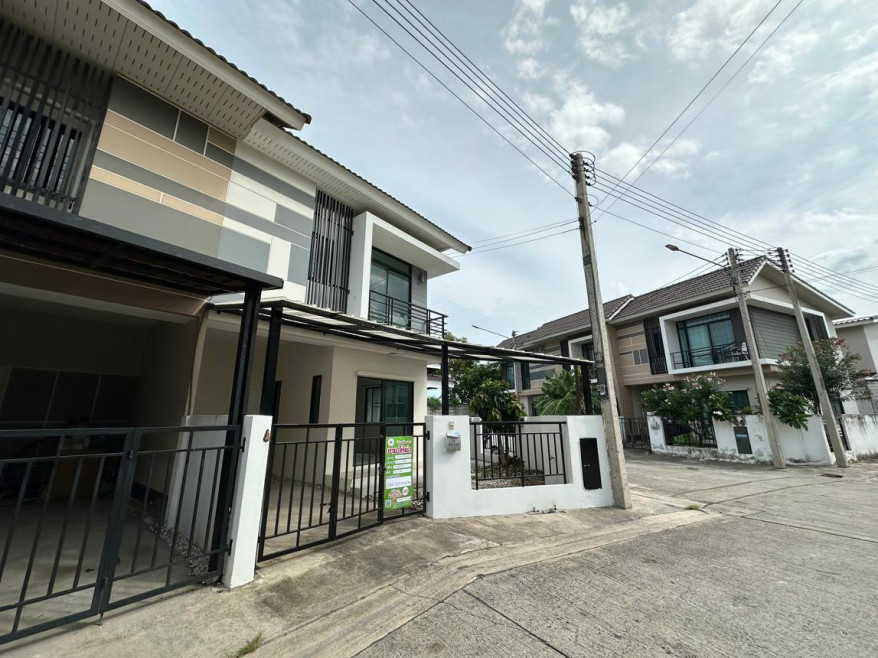 Townhouse Samut Sakhon Mueang Samut Sakhon Khok Kham 3860000