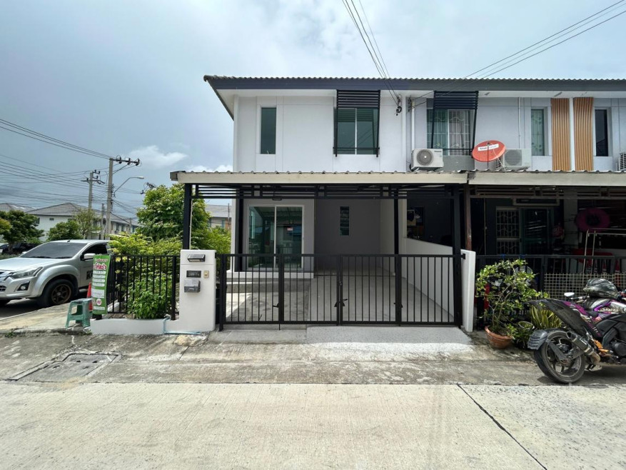 Townhouse Samut Prakan Bang Bo Bang Phriang 2350000