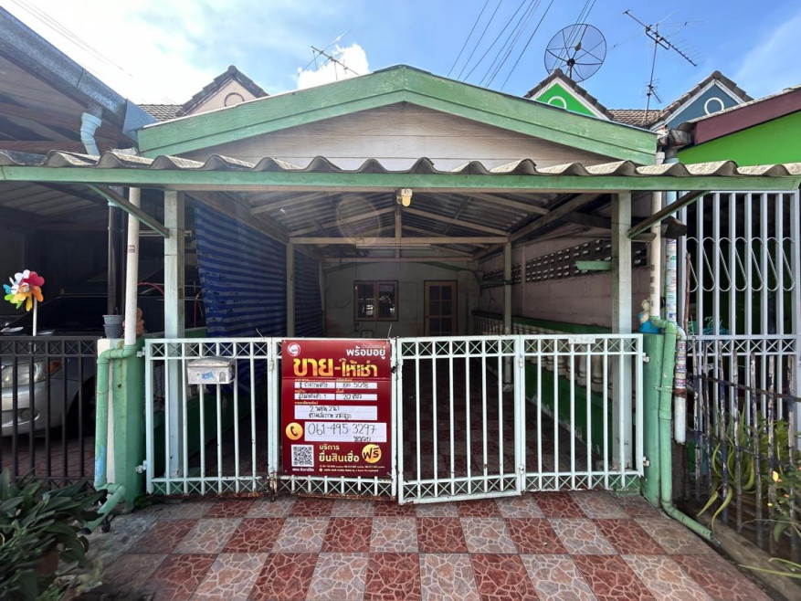 Townhouse Pathum Thani Lam Luk Ka Lat Sawai 1400000
