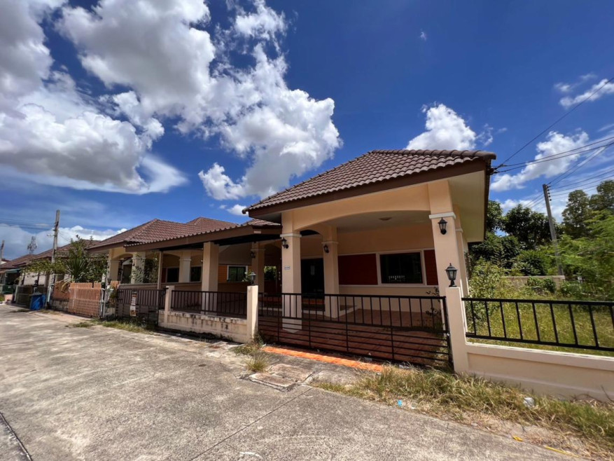 Townhouse Chon Buri Si Racha Bo Win 2500000