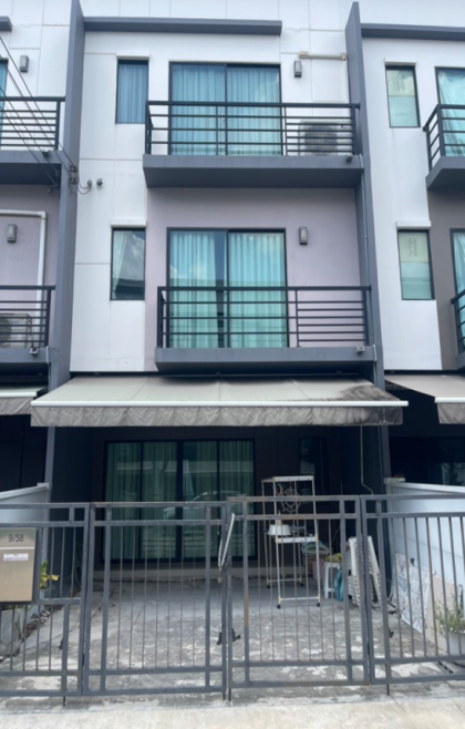Townhouse Bangkok Sai Mai Khlong Thanon 5900000