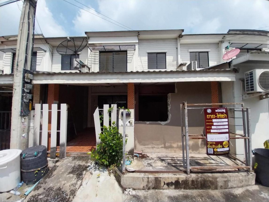 Townhouse Pathum Thani Khlong Luang Khlong Nueng 1600000