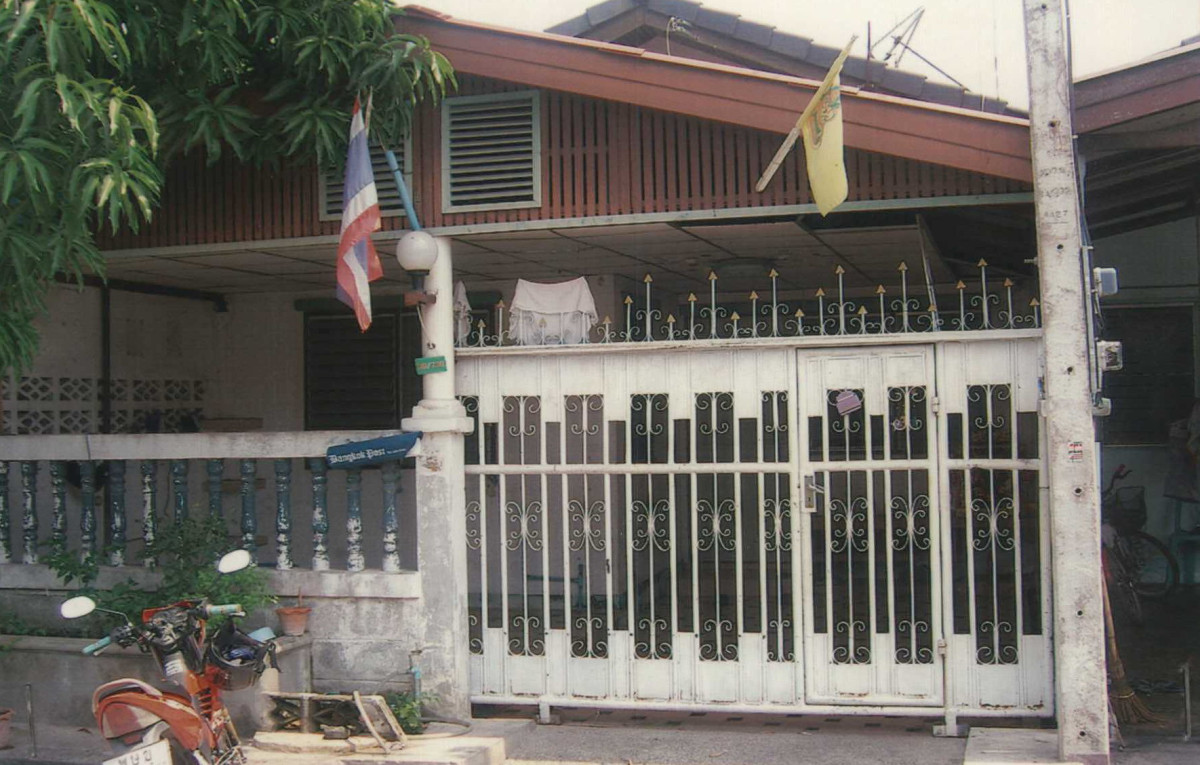 ทาวน์เฮ้าส์ ปทุมธานี ธัญบุรี บึงน้ำรักษ์ 546000