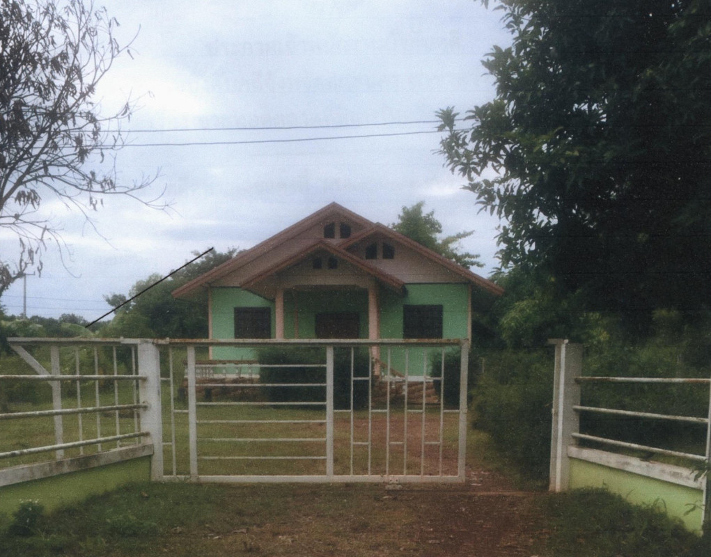บ้านเดี่ยว สกลนคร บ้านม่วง ม่วง 841020