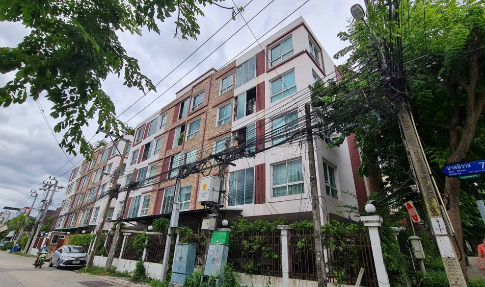 Condominium Bangkok Lat Phrao Lat Phrao 2250000