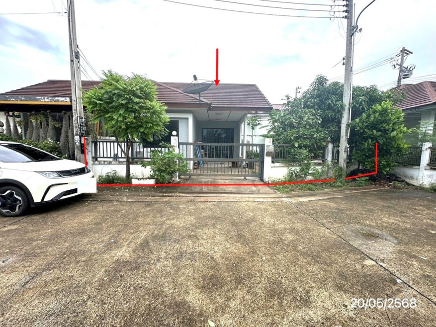 Townhouse Chon Buri Si Racha Bo Win 2000000