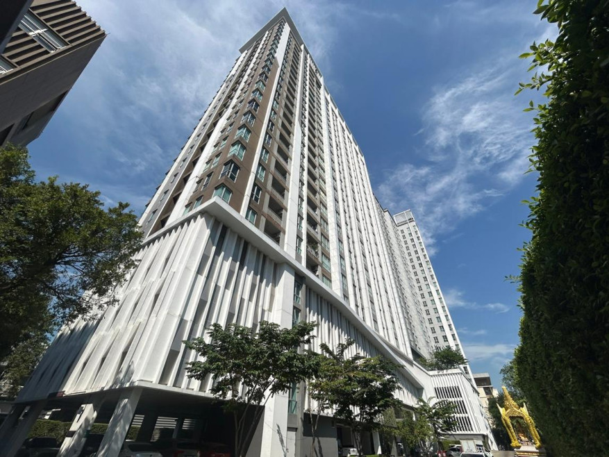คอนโด เดอะ โฮลเทล คอนโดมิเนียม นนทบุรี เมืองนนทบุรี บางกระสอ 2260000