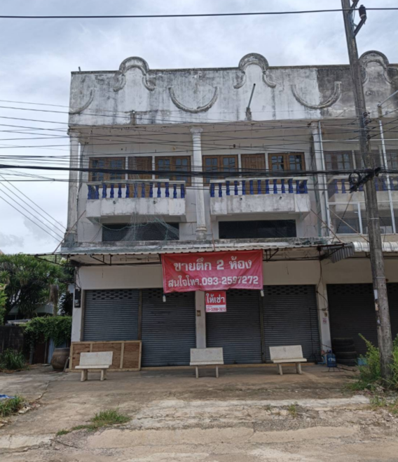 Commercial building Kamphaeng Phet Mueang Kamphaeng Phet Nai Mueang 5400000