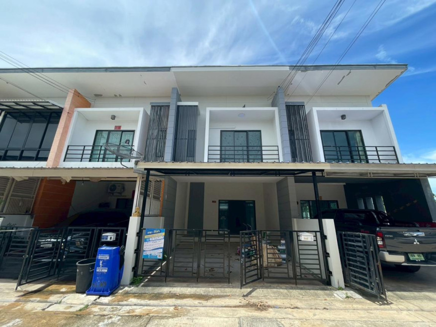 Townhouse Samut Prakan Phra Samut Chedi Ban Khlong Suan 1900000