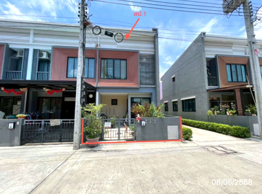 ทาวน์เฮ้าส์ เดอะ ทรอป เออเบิร์น มอเตอร์เวย์-ลาดกระบัง กรุงเทพมหานคร ลาดกระบัง ทับยาว 2350000