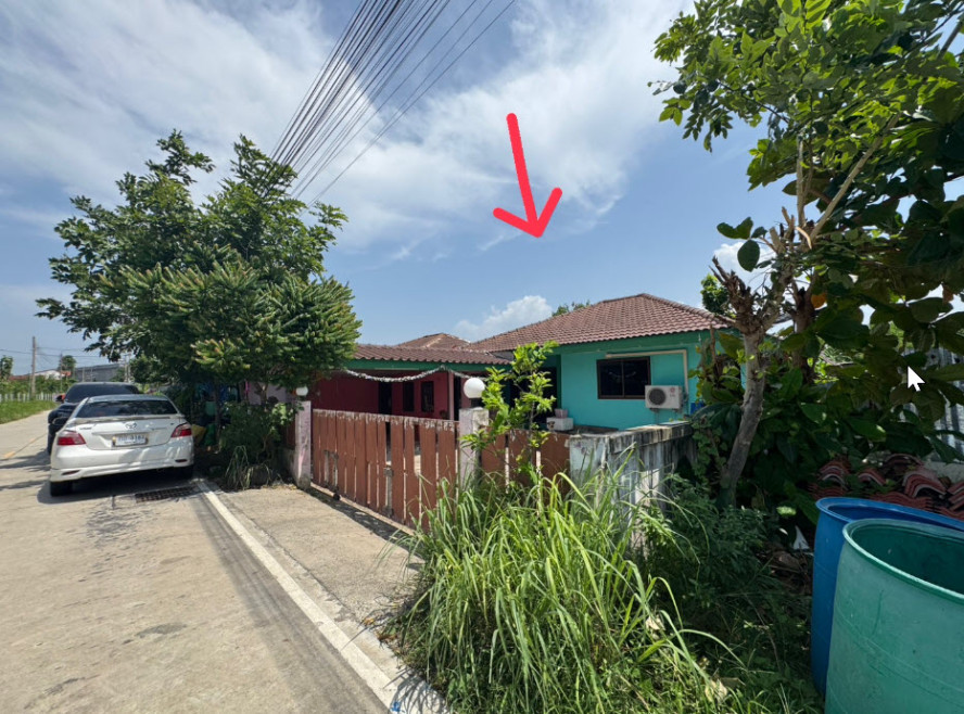 Single house Chon Buri Phan Thong Bang Nang 1330000