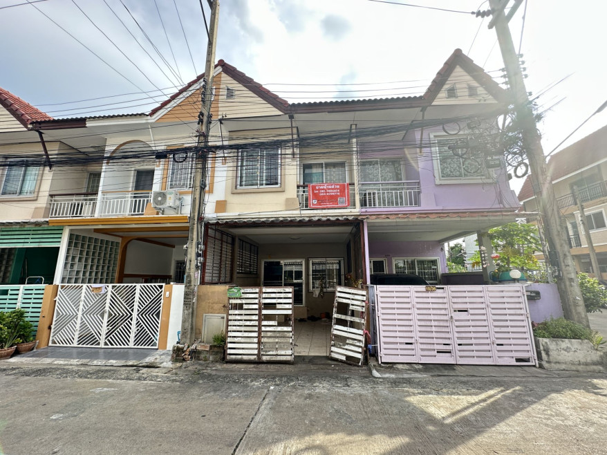 ทาวน์เฮ้าส์ ศิริทรัพย์ บางพูน ปทุมธานี เมืองปทุมธานี บางพูน 1450000