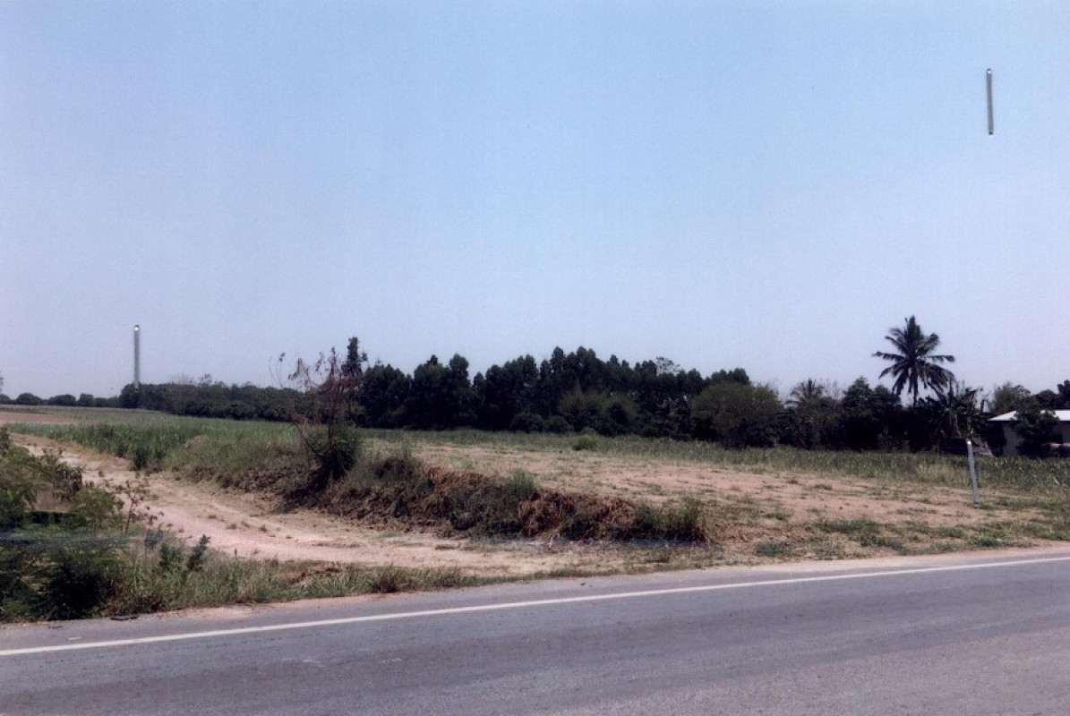 Residential land/lot Kamphaeng Phet Mueang Kamphaeng Phet Ang Thong 125190