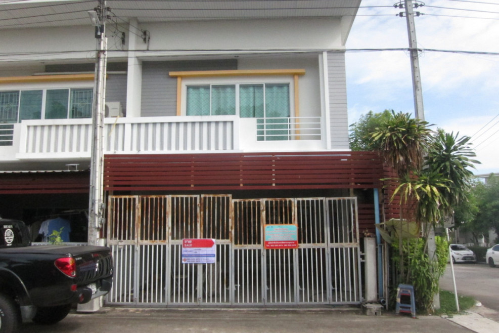 Townhouse Chon Buri Si Racha Bo Win 1800000